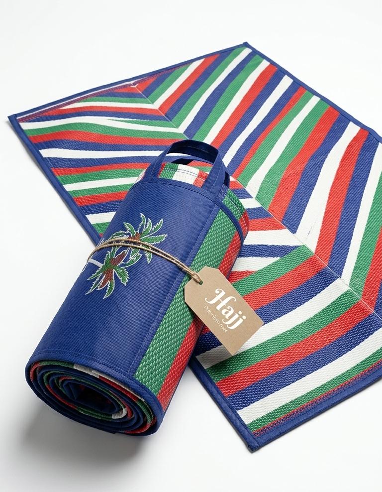Portable Hajj & Umrah Travel Mat – Foldable, Lightweight Prayer & Sleeping Mat with Built-in Carry Handle