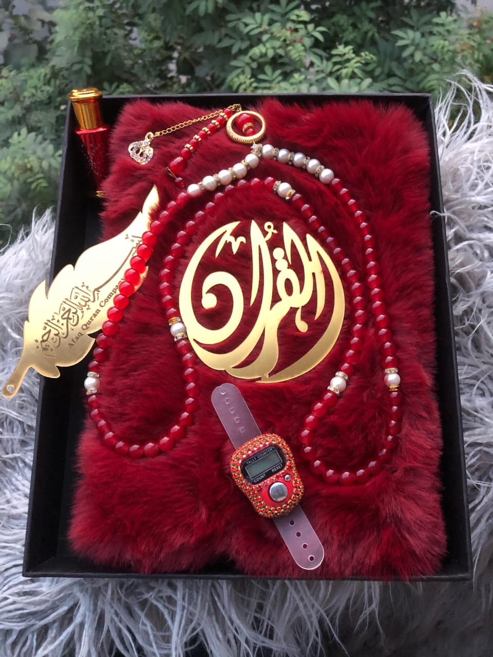 Luxury fluffy Quran Pak With translation and Tasbeeh (Choice any Colours)